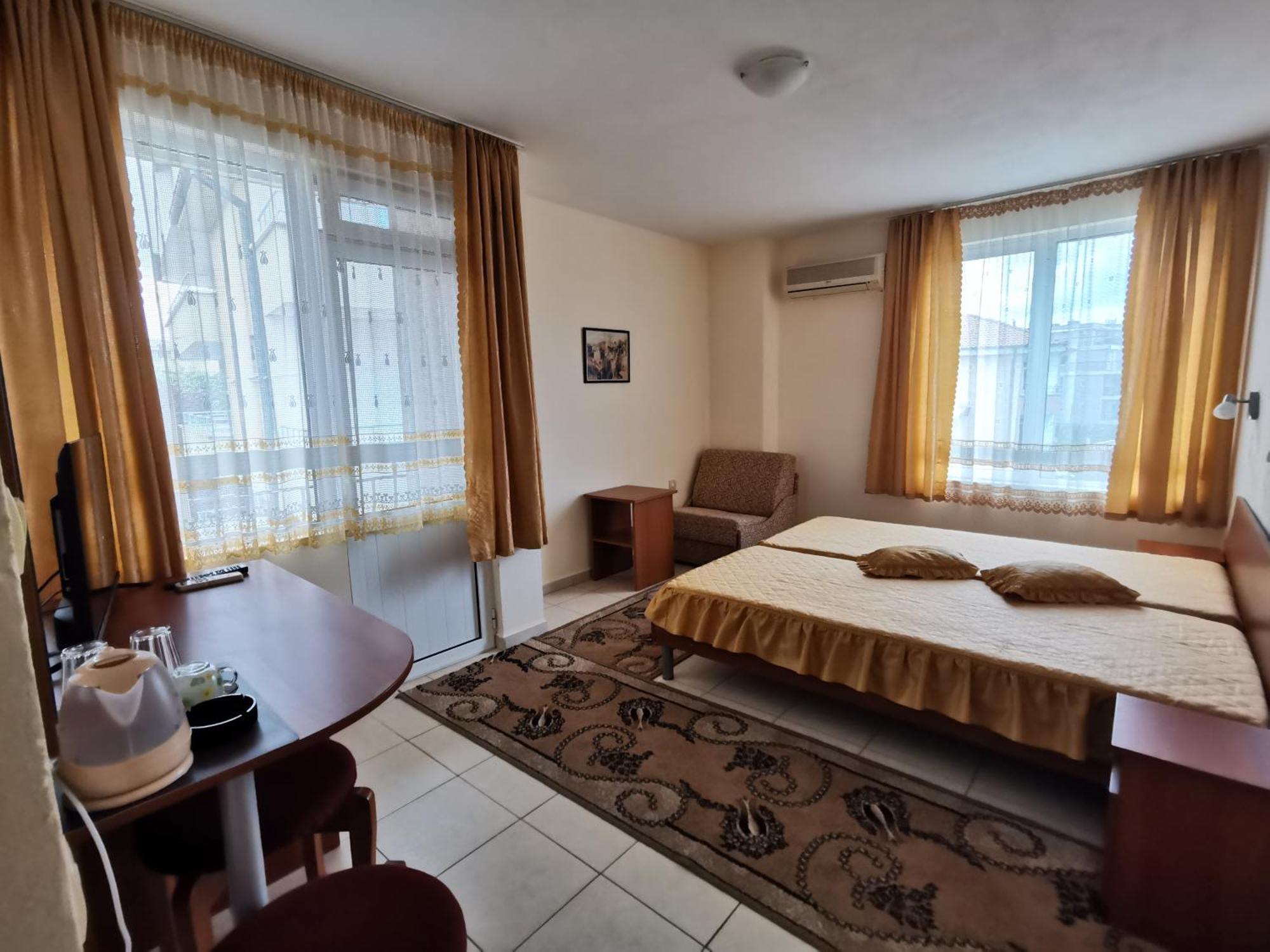 Guest House Georgieva Ravda ภายนอก รูปภาพ