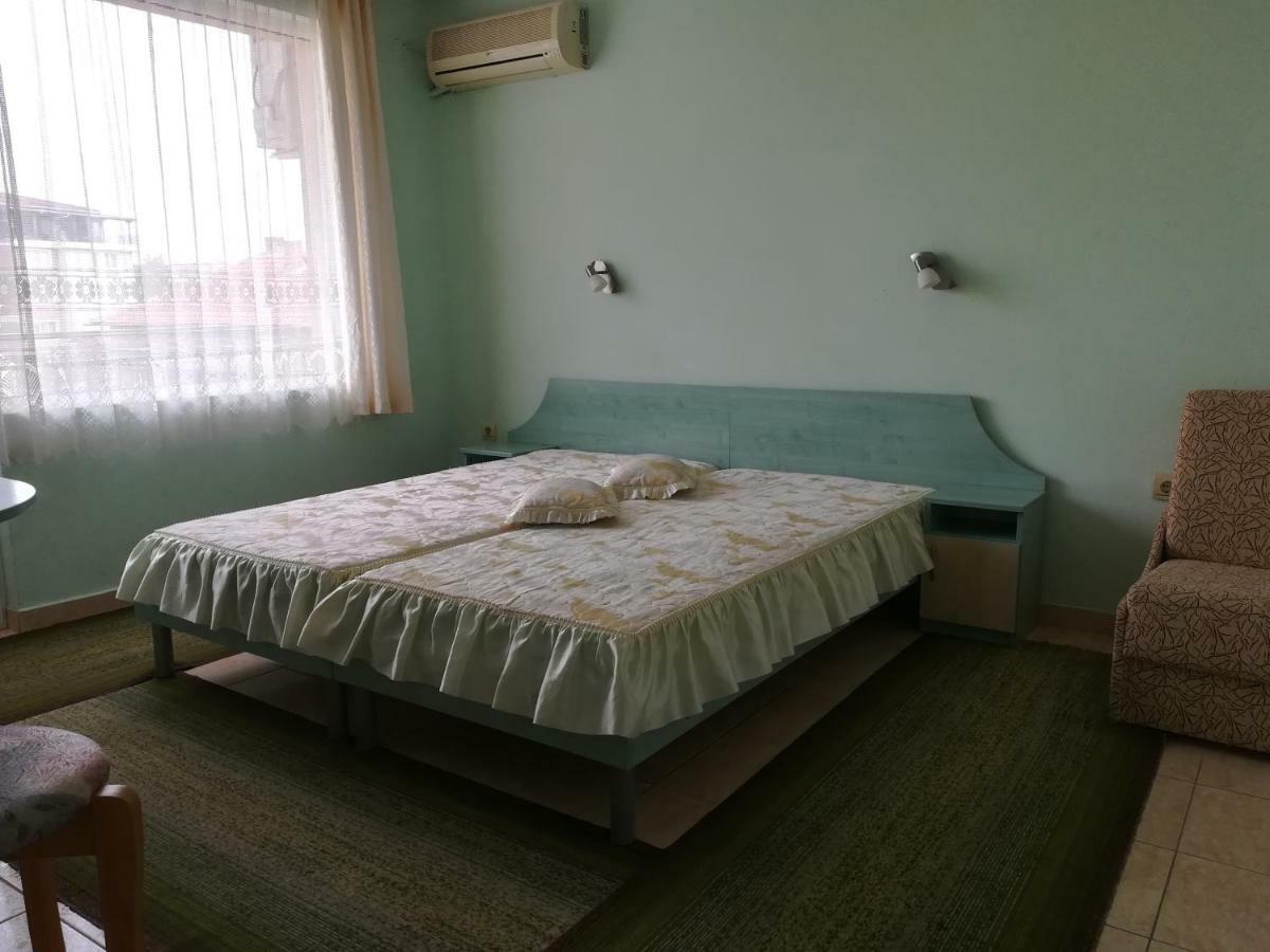 Guest House Georgieva Ravda ภายนอก รูปภาพ